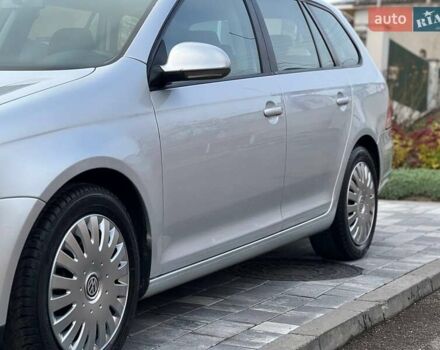 Серый Фольксваген Гольф, объемом двигателя 1.6 л и пробегом 198 тыс. км за 6899 $, фото 22 на Automoto.ua