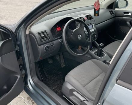 Сірий Фольксваген Гольф, об'ємом двигуна 1.6 л та пробігом 189 тис. км за 7688 $, фото 7 на Automoto.ua