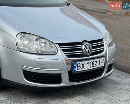 Серый Фольксваген Гольф, объемом двигателя 1.6 л и пробегом 198 тыс. км за 6899 $, фото 11 на Automoto.ua