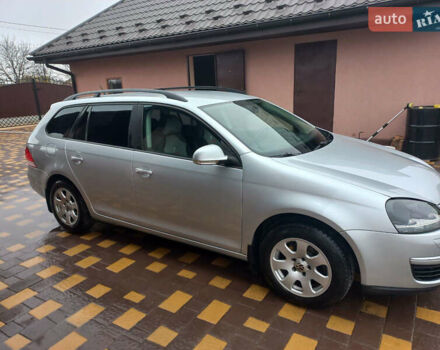 Серый Фольксваген Гольф, объемом двигателя 1.6 л и пробегом 188 тыс. км за 6300 $, фото 1 на Automoto.ua