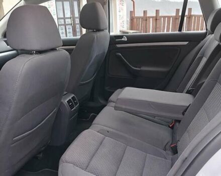 Серый Фольксваген Гольф, объемом двигателя 2 л и пробегом 350 тыс. км за 5999 $, фото 37 на Automoto.ua