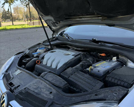Сірий Фольксваген Гольф, об'ємом двигуна 1.98 л та пробігом 328 тис. км за 5999 $, фото 26 на Automoto.ua
