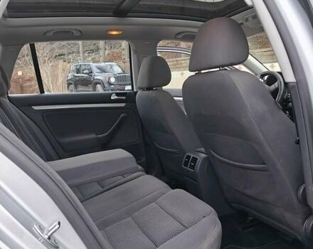 Серый Фольксваген Гольф, объемом двигателя 2 л и пробегом 350 тыс. км за 5999 $, фото 65 на Automoto.ua