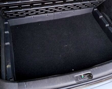 Серый Фольксваген Гольф, объемом двигателя 1.4 л и пробегом 235 тыс. км за 6000 $, фото 5 на Automoto.ua