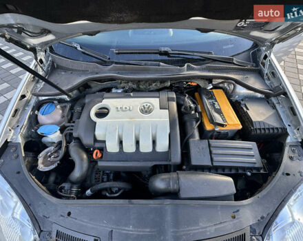 Серый Фольксваген Гольф, объемом двигателя 1.9 л и пробегом 233 тыс. км за 5099 $, фото 23 на Automoto.ua