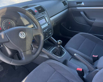 Сірий Фольксваген Гольф, об'ємом двигуна 1.6 л та пробігом 181 тис. км за 5900 $, фото 13 на Automoto.ua