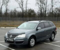 Серый Фольксваген Гольф, объемом двигателя 1.6 л и пробегом 266 тыс. км за 6300 $, фото 1 на Automoto.ua