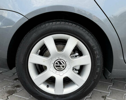 Сірий Фольксваген Гольф, об'ємом двигуна 0 л та пробігом 242 тис. км за 6700 $, фото 12 на Automoto.ua