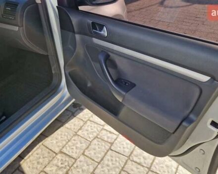 Серый Фольксваген Гольф, объемом двигателя 1.97 л и пробегом 320 тыс. км за 6700 $, фото 29 на Automoto.ua