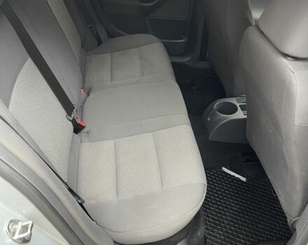 Серый Фольксваген Гольф, объемом двигателя 1.6 л и пробегом 240 тыс. км за 3950 $, фото 4 на Automoto.ua