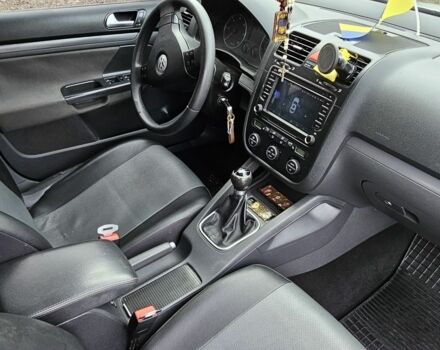 Серый Фольксваген Гольф, объемом двигателя 1.9 л и пробегом 197 тыс. км за 5950 $, фото 6 на Automoto.ua