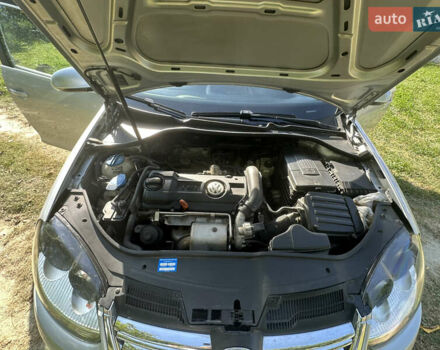 Сірий Фольксваген Гольф, об'ємом двигуна 1.39 л та пробігом 214 тис. км за 6200 $, фото 13 на Automoto.ua