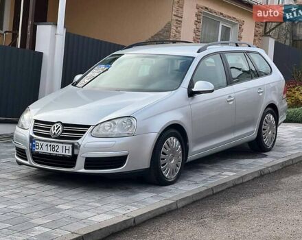 Серый Фольксваген Гольф, объемом двигателя 1.6 л и пробегом 198 тыс. км за 6899 $, фото 2 на Automoto.ua