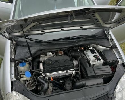 Сірий Фольксваген Гольф, об'ємом двигуна 2 л та пробігом 350 тис. км за 5150 $, фото 7 на Automoto.ua