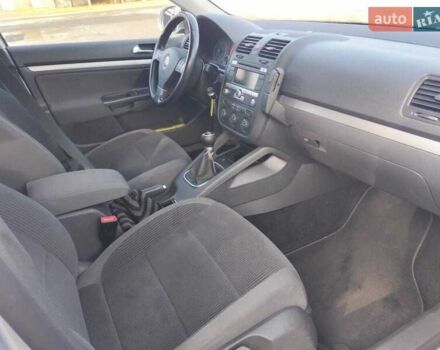 Серый Фольксваген Гольф, объемом двигателя 1.4 л и пробегом 235 тыс. км за 5600 $, фото 16 на Automoto.ua