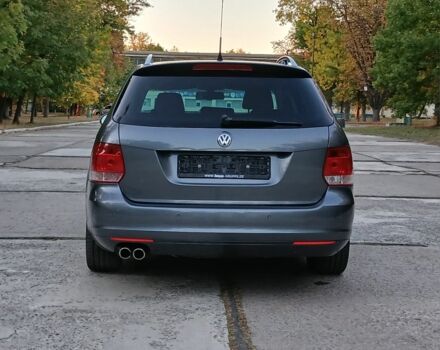 Фольксваген Гольф 2008 в Днепре (Днепропетровске) на Automoto.ua Серый Фольксваген Гольф, объемом двигателя 0 л и пробегом 192 тыс. км за 7800 $, фото 4 на Automoto.ua