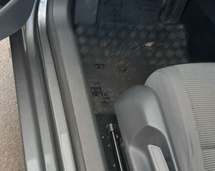 Серый Фольксваген Гольф, объемом двигателя 1.6 л и пробегом 243 тыс. км за 6900 $, фото 15 на Automoto.ua