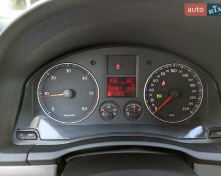 Серый Фольксваген Гольф, объемом двигателя 1.9 л и пробегом 308 тыс. км за 6800 $, фото 19 на Automoto.ua