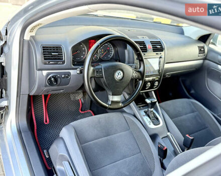 Сірий Фольксваген Гольф, об'ємом двигуна 1.4 л та пробігом 206 тис. км за 6900 $, фото 50 на Automoto.ua