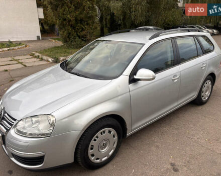 Серый Фольксваген Гольф, объемом двигателя 1.6 л и пробегом 250 тыс. км за 5999 $, фото 6 на Automoto.ua