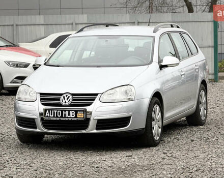 Серый Фольксваген Гольф, объемом двигателя 1.6 л и пробегом 218 тыс. км за 6900 $, фото 4 на Automoto.ua