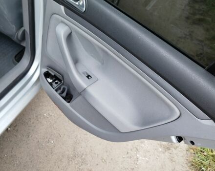 Серый Фольксваген Гольф, объемом двигателя 0 л и пробегом 378 тыс. км за 3100 $, фото 6 на Automoto.ua