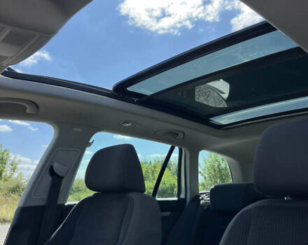 Серый Фольксваген Гольф, объемом двигателя 1.6 л и пробегом 220 тыс. км за 7300 $, фото 51 на Automoto.ua