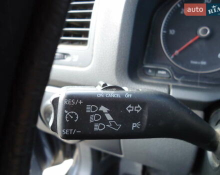 Серый Фольксваген Гольф, объемом двигателя 1.9 л и пробегом 290 тыс. км за 5600 $, фото 32 на Automoto.ua