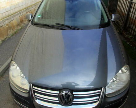 Серый Фольксваген Гольф, объемом двигателя 1.97 л и пробегом 257 тыс. км за 7500 $, фото 7 на Automoto.ua