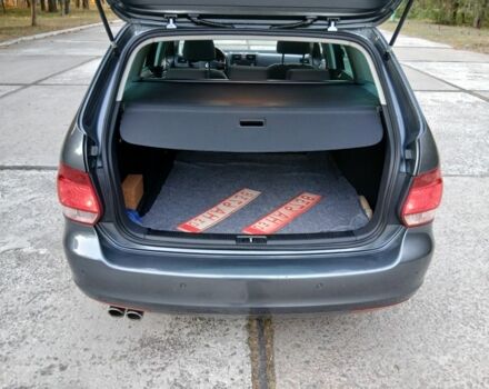 Фольксваген Гольф 2008 в Днепре (Днепропетровске) на Automoto.ua Серый Фольксваген Гольф, объемом двигателя 0 л и пробегом 192 тыс. км за 7800 $, фото 14 на Automoto.ua