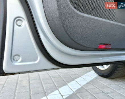 Сірий Фольксваген Гольф, об'ємом двигуна 1.4 л та пробігом 206 тис. км за 6900 $, фото 40 на Automoto.ua