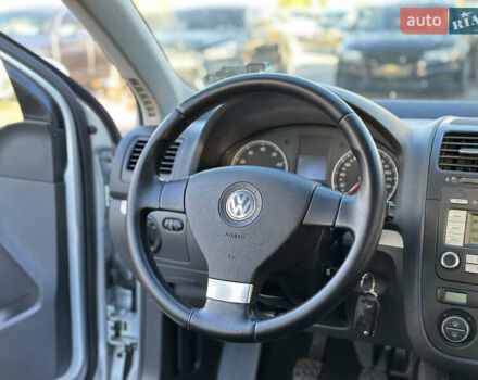 Сірий Фольксваген Гольф, об'ємом двигуна 1.6 л та пробігом 231 тис. км за 7100 $, фото 20 на Automoto.ua