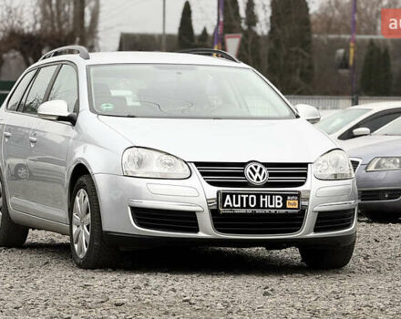 Серый Фольксваген Гольф, объемом двигателя 1.6 л и пробегом 218 тыс. км за 6900 $, фото 1 на Automoto.ua