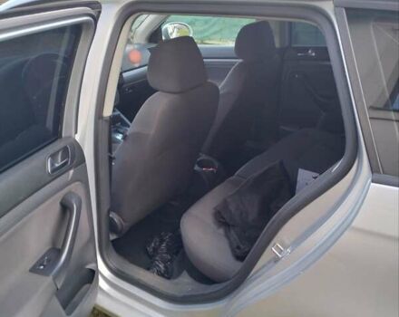 Серый Фольксваген Гольф, объемом двигателя 1.6 л и пробегом 255 тыс. км за 6000 $, фото 2 на Automoto.ua