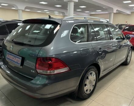 Серый Фольксваген Гольф, объемом двигателя 1.4 л и пробегом 217 тыс. км за 5800 $, фото 6 на Automoto.ua