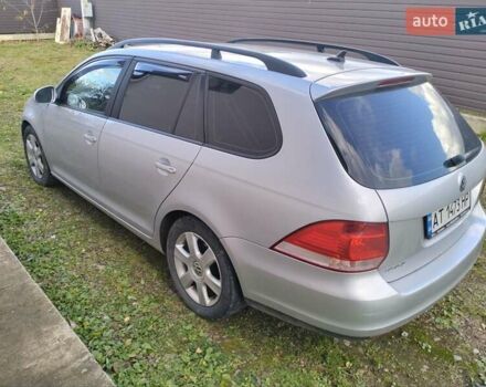 Серый Фольксваген Гольф, объемом двигателя 1.6 л и пробегом 255 тыс. км за 6000 $, фото 6 на Automoto.ua