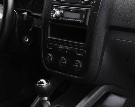 Сірий Фольксваген Гольф, об'ємом двигуна 1.6 л та пробігом 265 тис. км за 5950 $, фото 13 на Automoto.ua