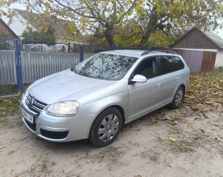 Фольксваген Гольф 2008 в Черкассах на Automoto.ua Серый Фольксваген Гольф, объемом двигателя 0 л и пробегом 291 тыс. км за 7500 $, фото 6 на Automoto.ua