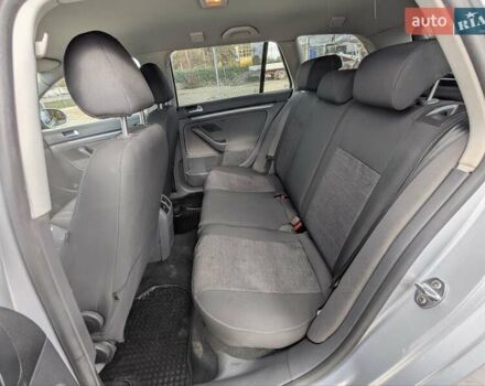 Серый Фольксваген Гольф, объемом двигателя 1.9 л и пробегом 308 тыс. км за 6800 $, фото 23 на Automoto.ua