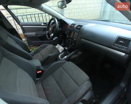 Серый Фольксваген Гольф, объемом двигателя 1.97 л и пробегом 257 тыс. км за 7500 $, фото 19 на Automoto.ua