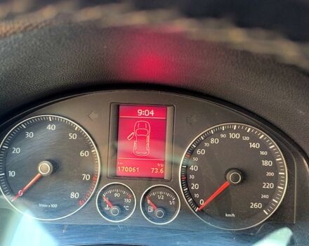 Серый Фольксваген Гольф, объемом двигателя 1.4 л и пробегом 179 тыс. км за 5600 $, фото 4 на Automoto.ua