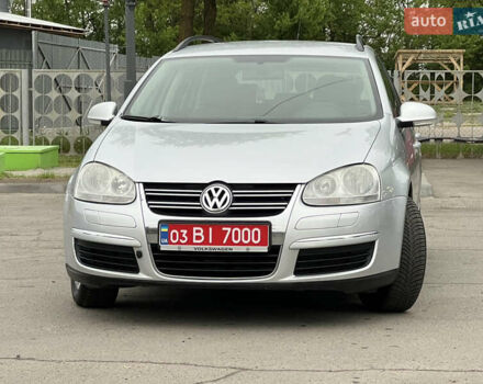 Серый Фольксваген Гольф, объемом двигателя 0 л и пробегом 236 тыс. км за 5800 $, фото 3 на Automoto.ua