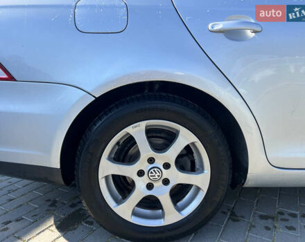 Серый Фольксваген Гольф, объемом двигателя 1.9 л и пробегом 280 тыс. км за 5500 $, фото 20 на Automoto.ua