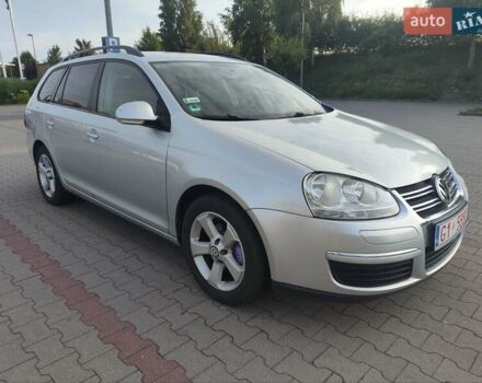 Серый Фольксваген Гольф, объемом двигателя 1.6 л и пробегом 198 тыс. км за 5000 $, фото 2 на Automoto.ua