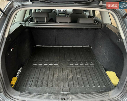 Серый Фольксваген Гольф, объемом двигателя 1.9 л и пробегом 351 тыс. км за 6000 $, фото 13 на Automoto.ua