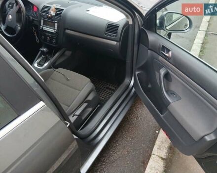 Серый Фольксваген Гольф, объемом двигателя 1.39 л и пробегом 164 тыс. км за 7500 $, фото 19 на Automoto.ua