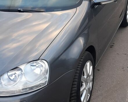 Серый Фольксваген Гольф, объемом двигателя 1.6 л и пробегом 243 тыс. км за 6900 $, фото 2 на Automoto.ua