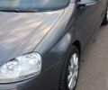 Серый Фольксваген Гольф, объемом двигателя 1.6 л и пробегом 243 тыс. км за 6900 $, фото 2 на Automoto.ua