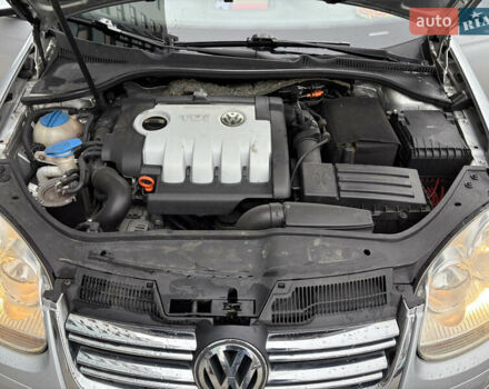Серый Фольксваген Гольф, объемом двигателя 1.9 л и пробегом 198 тыс. км за 6700 $, фото 11 на Automoto.ua