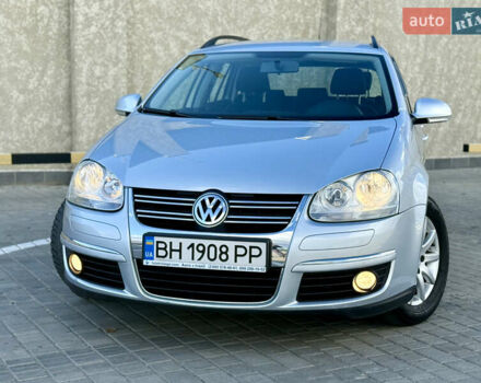 Сірий Фольксваген Гольф, об'ємом двигуна 1.4 л та пробігом 206 тис. км за 6900 $, фото 4 на Automoto.ua
